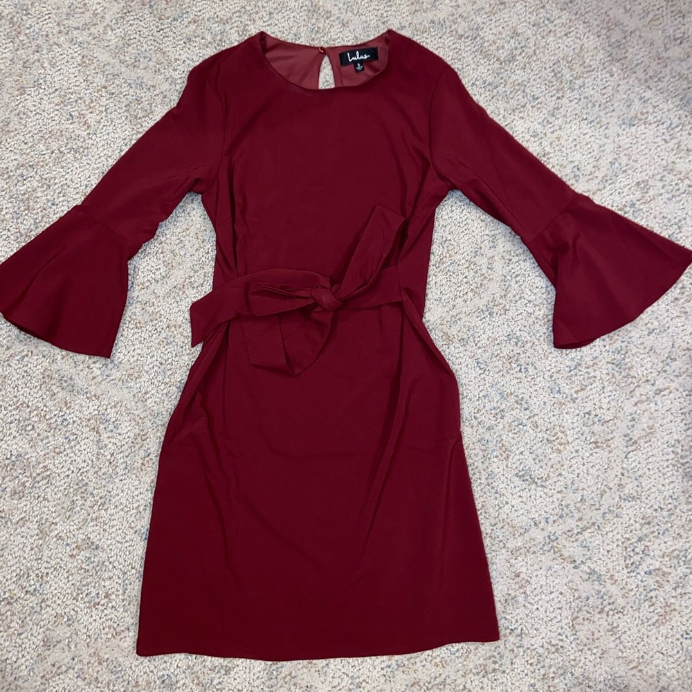 NEVER WORN- Lulus tie front dress